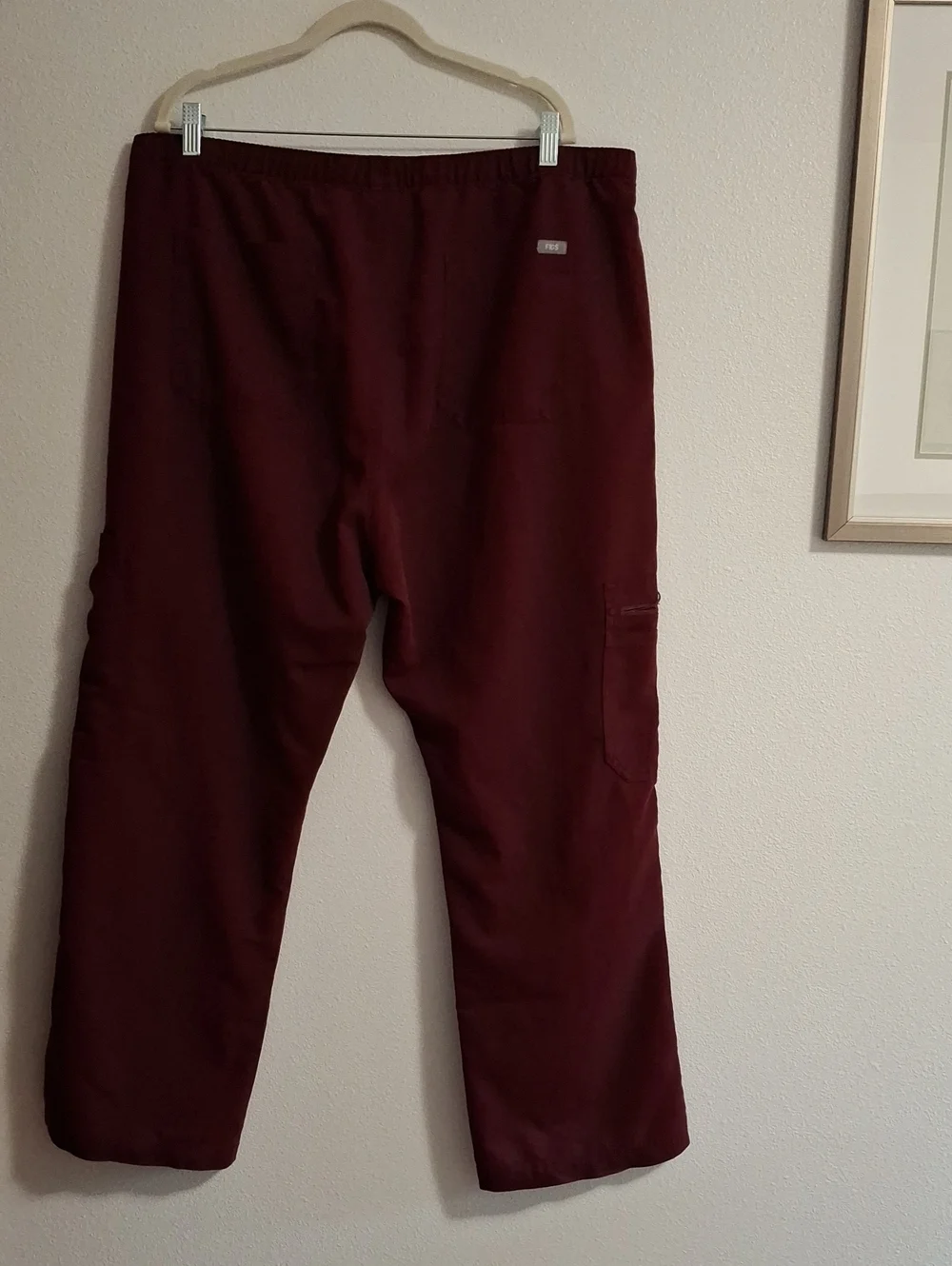 Figs Cairo Cargo Pants Size 2Xl Burgundy